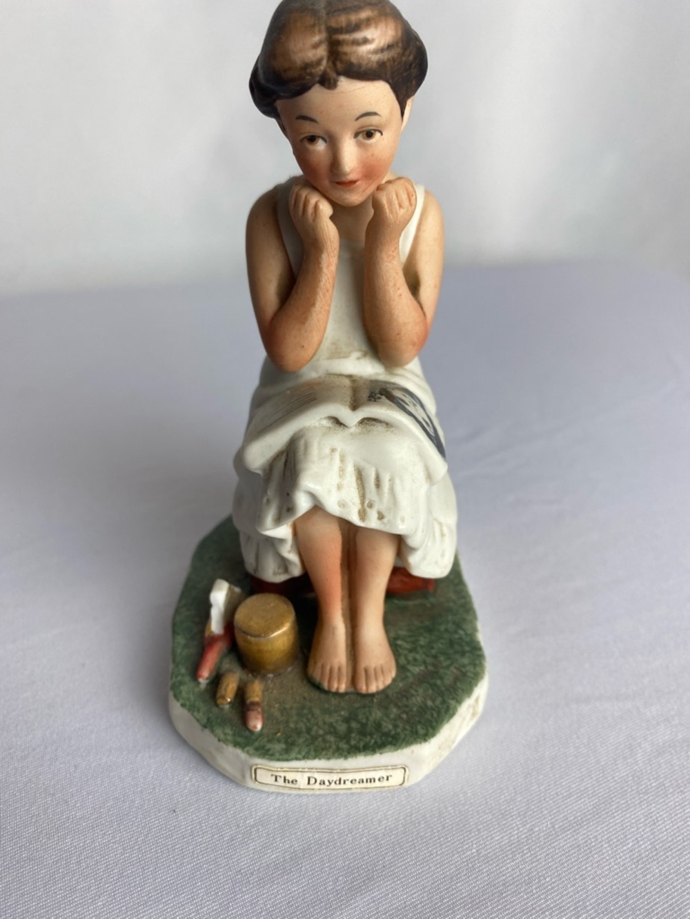 Vintage Norman Rockwell "The Daydreamer" Porcelain Figurine - Picture 6 of 6